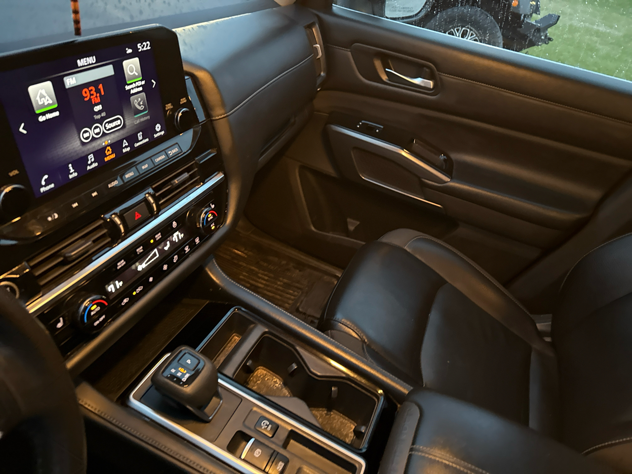 Nissan Pathfinder SL 2023