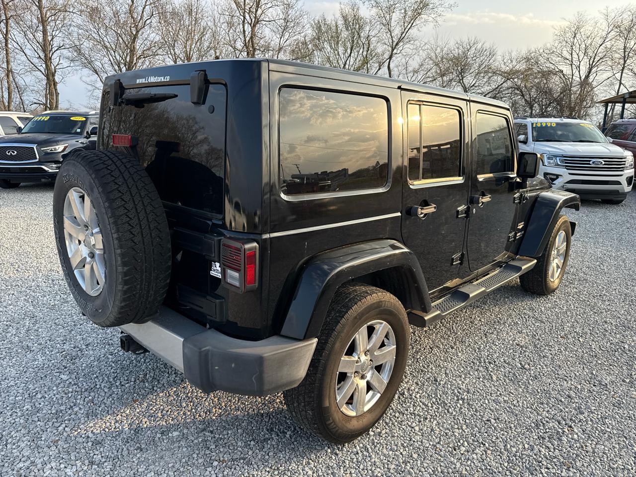 Jeep Wrangler Unlimited Sahara 4WD 2015