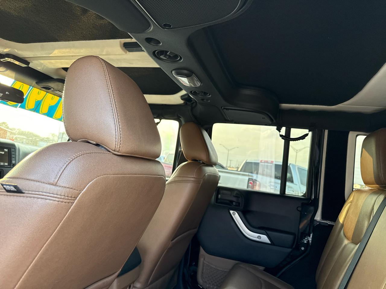 Jeep Wrangler Unlimited Sahara 4WD 2015