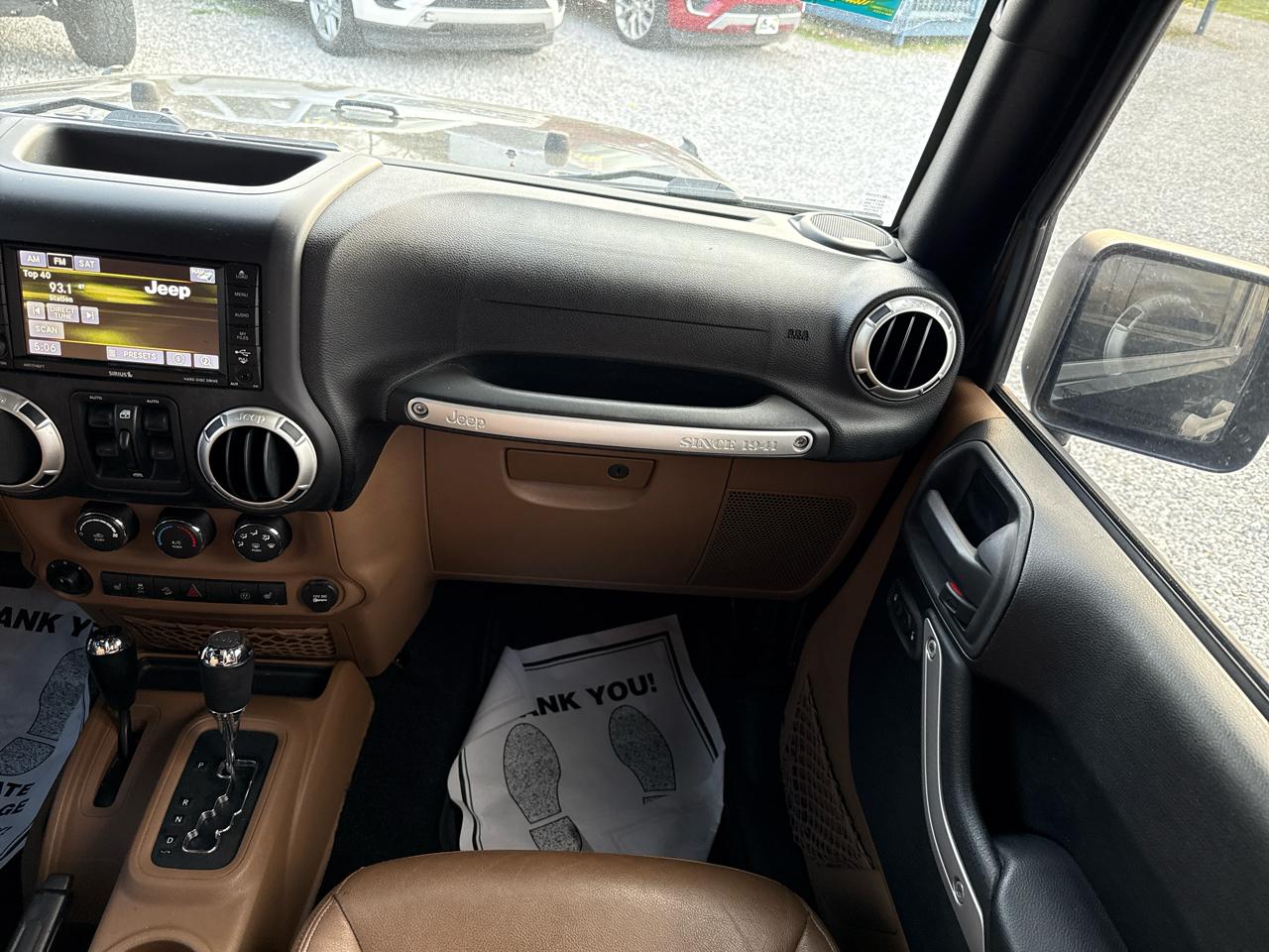 Jeep Wrangler Unlimited Sahara 4WD 2015