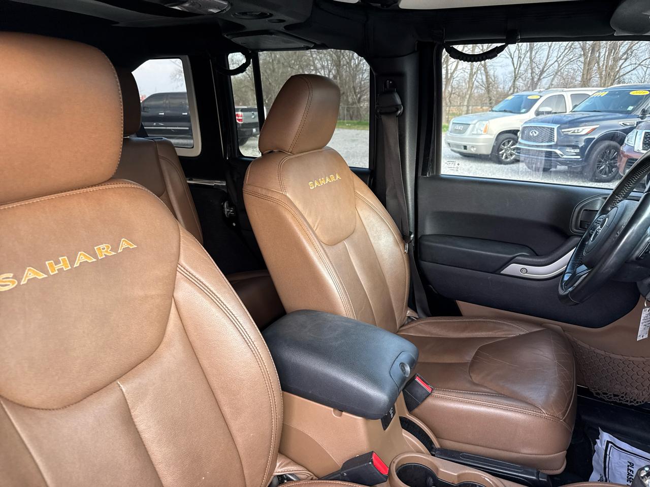 Jeep Wrangler Unlimited Sahara 4WD 2015