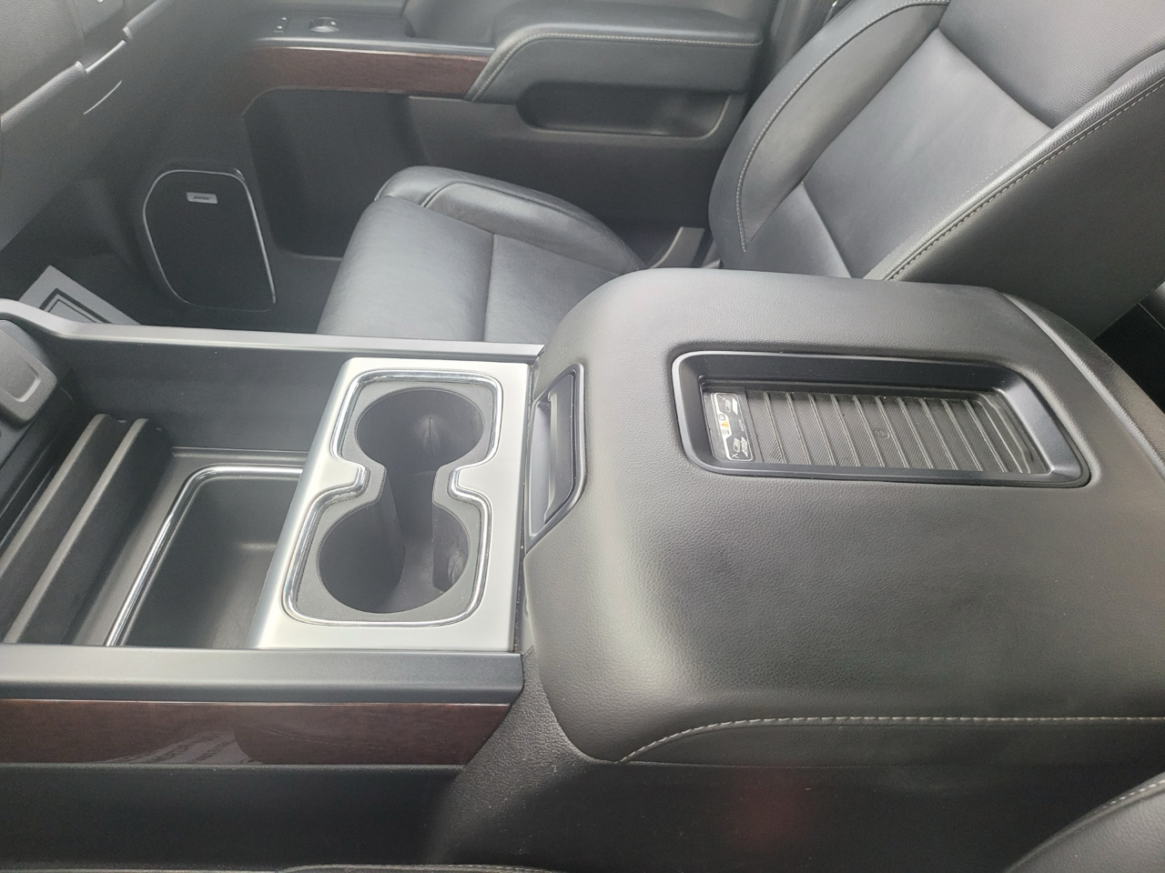 GMC Sierra 1500 SLT Crew Cab Short Box 4WD 2018