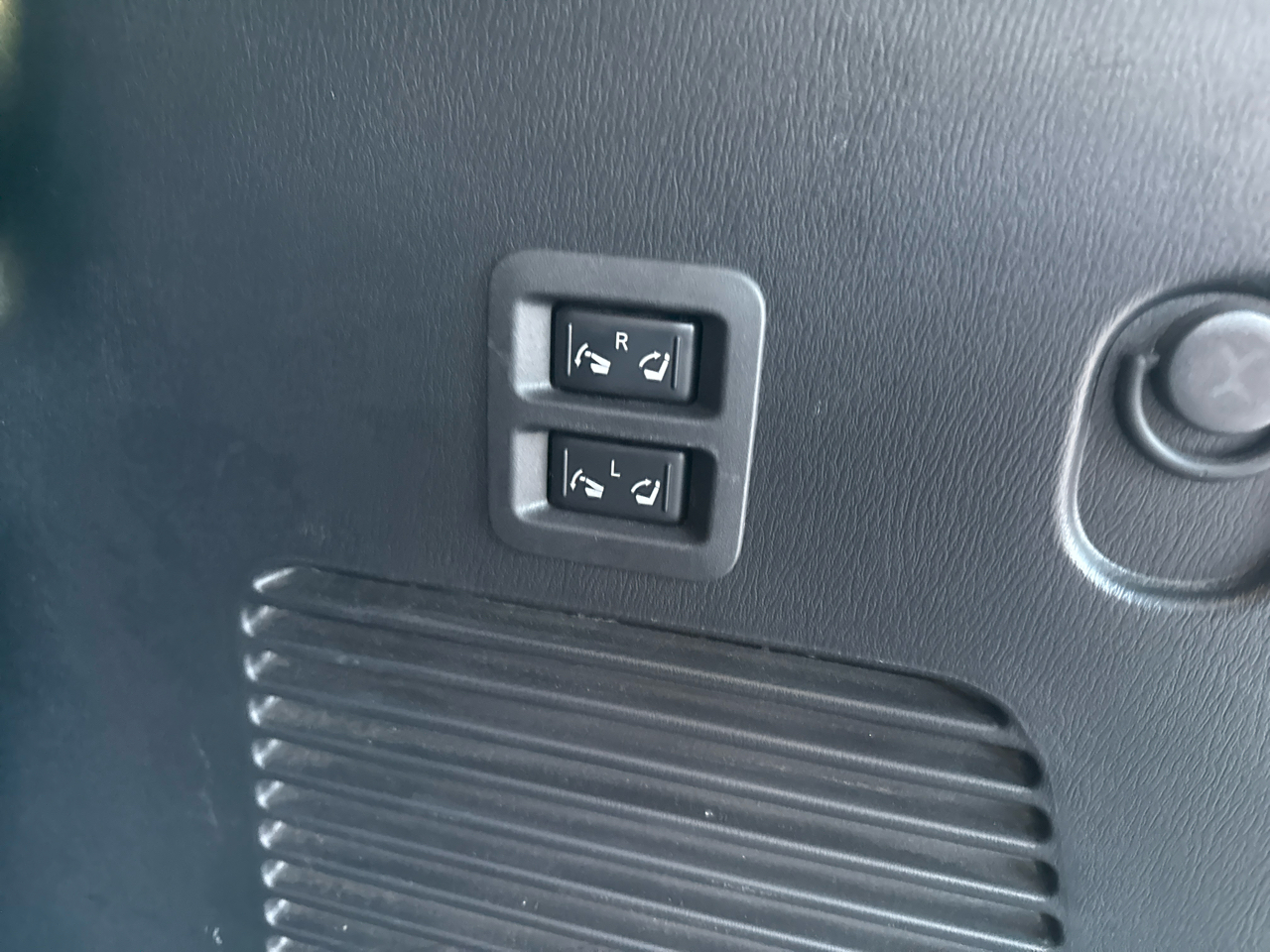 Nissan Armada SL 2WD 2019