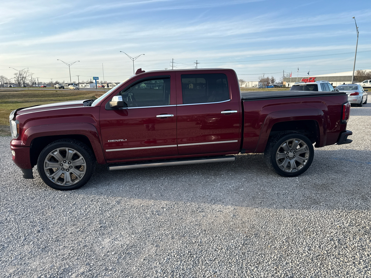 GMC Sierra 1500 Denali Crew Cab Short Box 4WD 2017