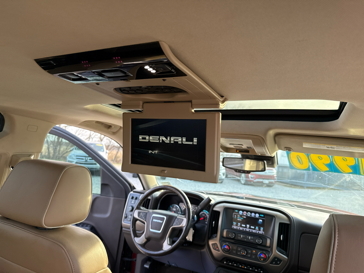 GMC Sierra 1500 Denali Crew Cab Short Box 4WD 2017