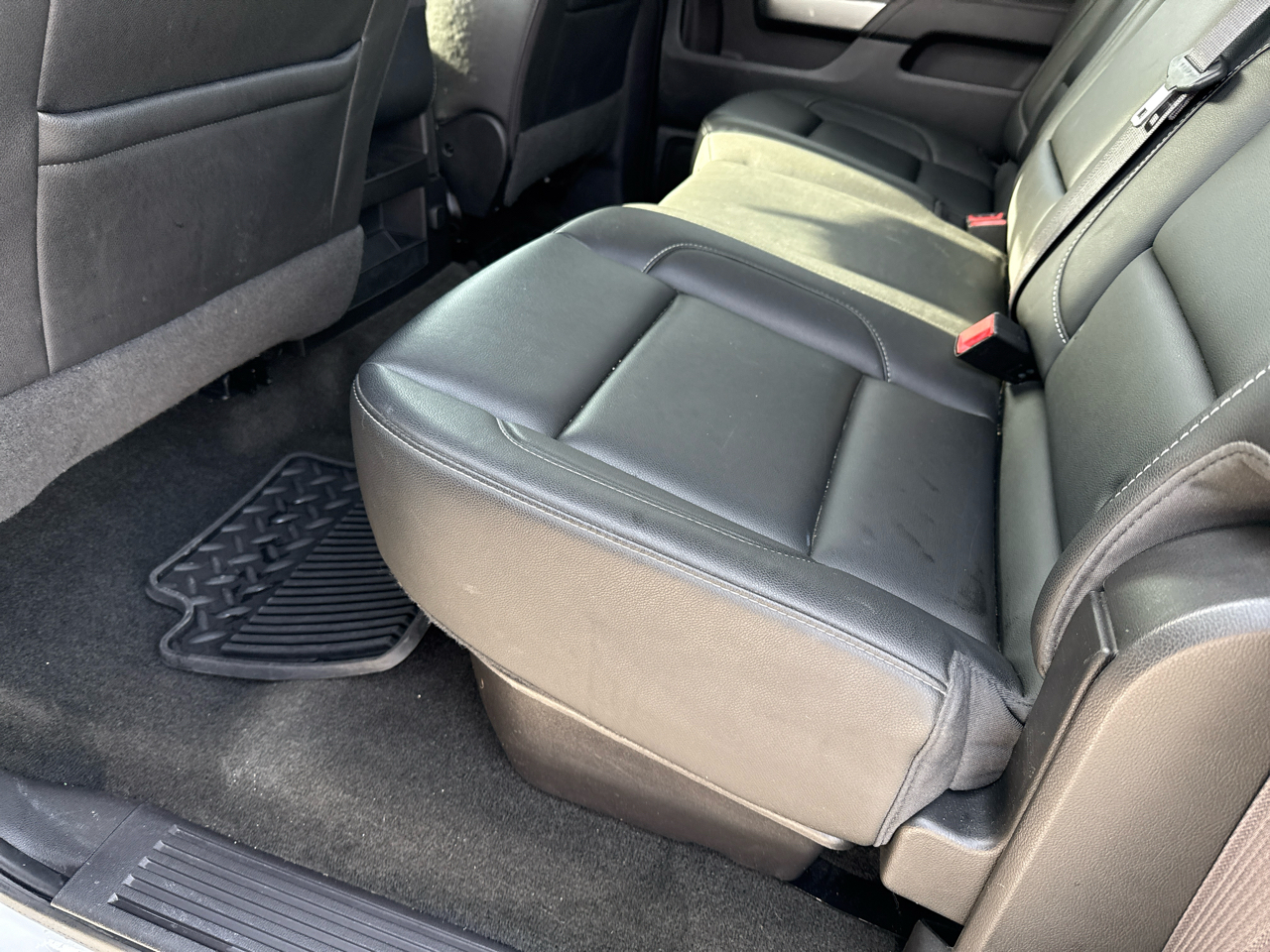 Chevrolet Silverado 1500 1LT Crew Cab 2WD 2017