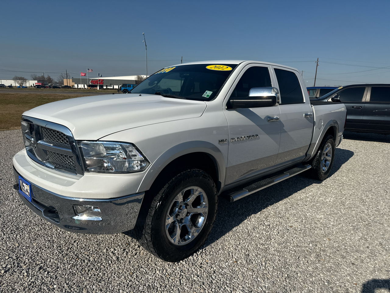 RAM 1500 Laramie Crew Cab 4WD 2012