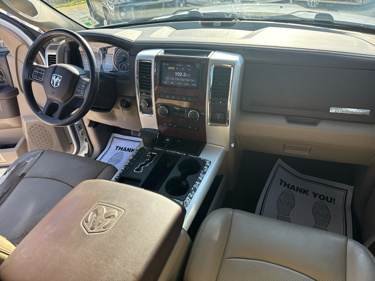 RAM 1500 Laramie Crew Cab 4WD 2012