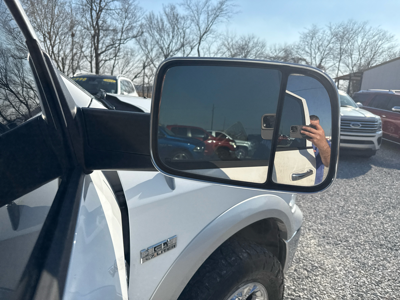 RAM 1500 Laramie Crew Cab 4WD 2012