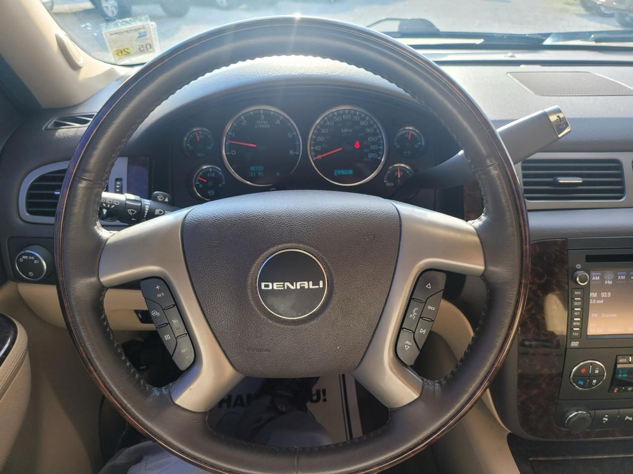 GMC Yukon Denali 2WD 2013