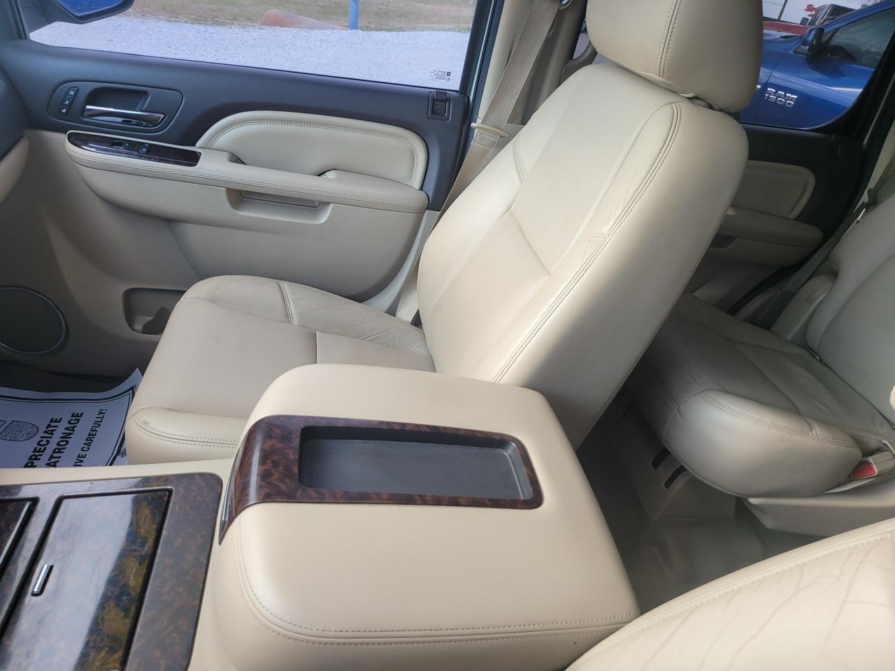 GMC Yukon Denali 2WD 2013