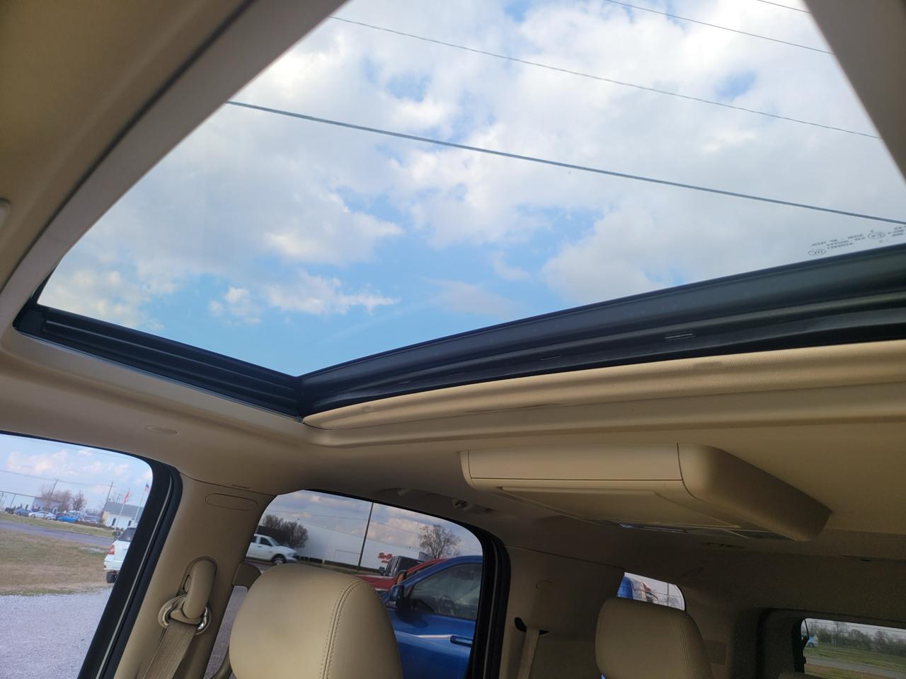 GMC Yukon Denali 2WD 2013