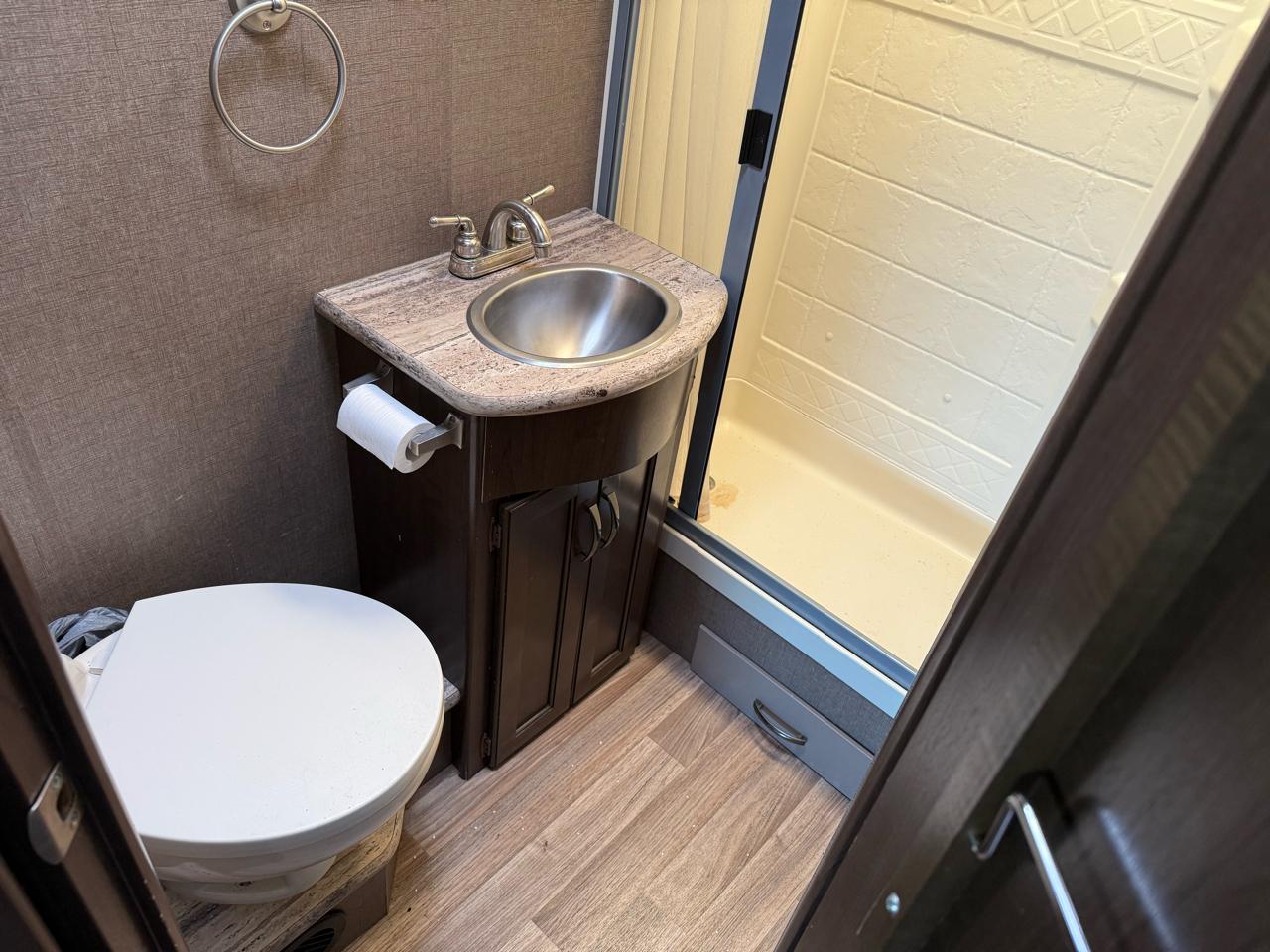 Ford Stripped Chassis Motorhome  2017