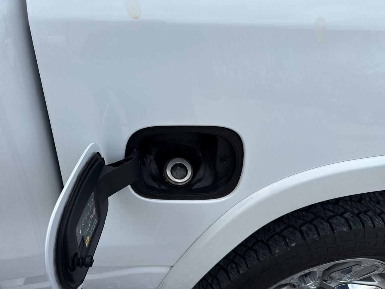 RAM 1500 Laramie Crew Cab SWB 4WD 2020