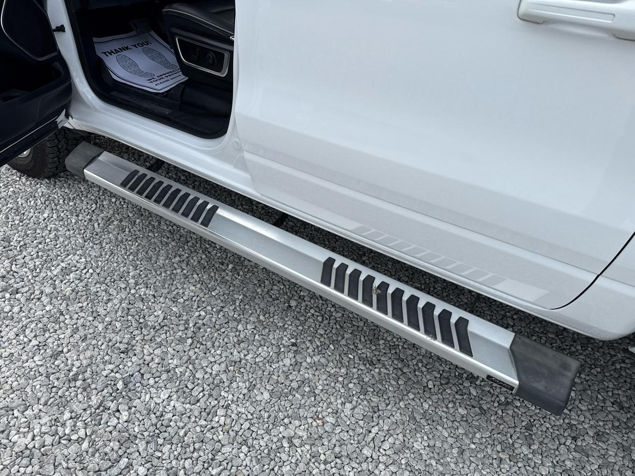 RAM 1500 Laramie Crew Cab SWB 4WD 2020