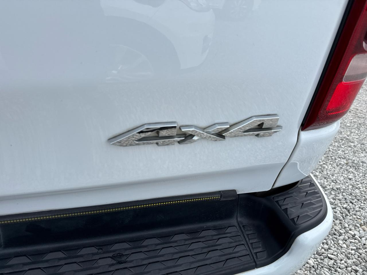 RAM 1500 Laramie Crew Cab SWB 4WD 2020