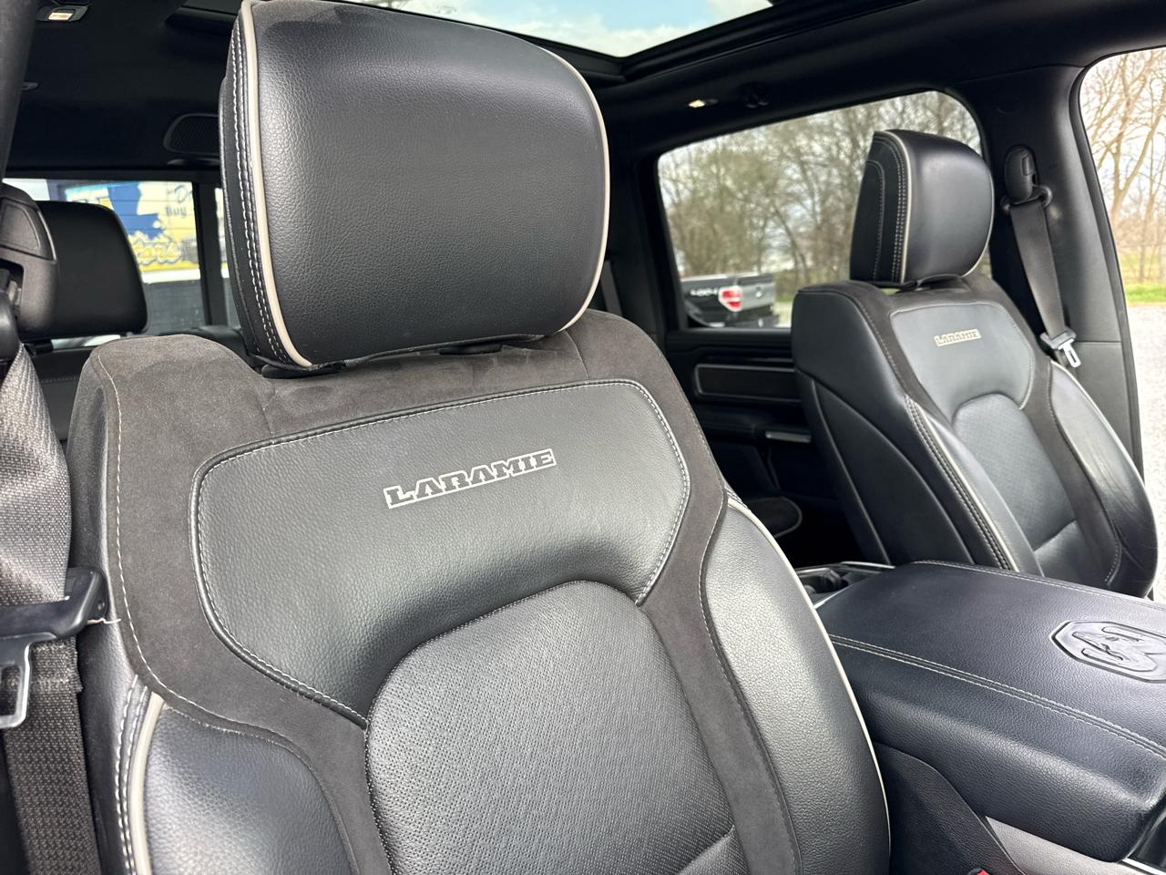 RAM 1500 Laramie Crew Cab SWB 4WD 2020