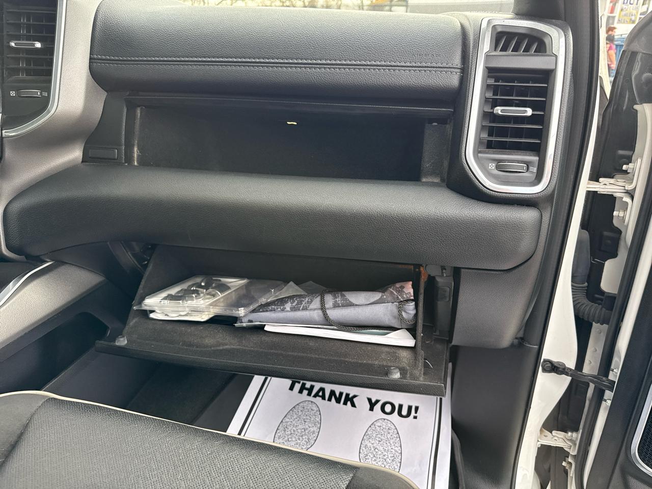 RAM 1500 Laramie Crew Cab SWB 4WD 2020