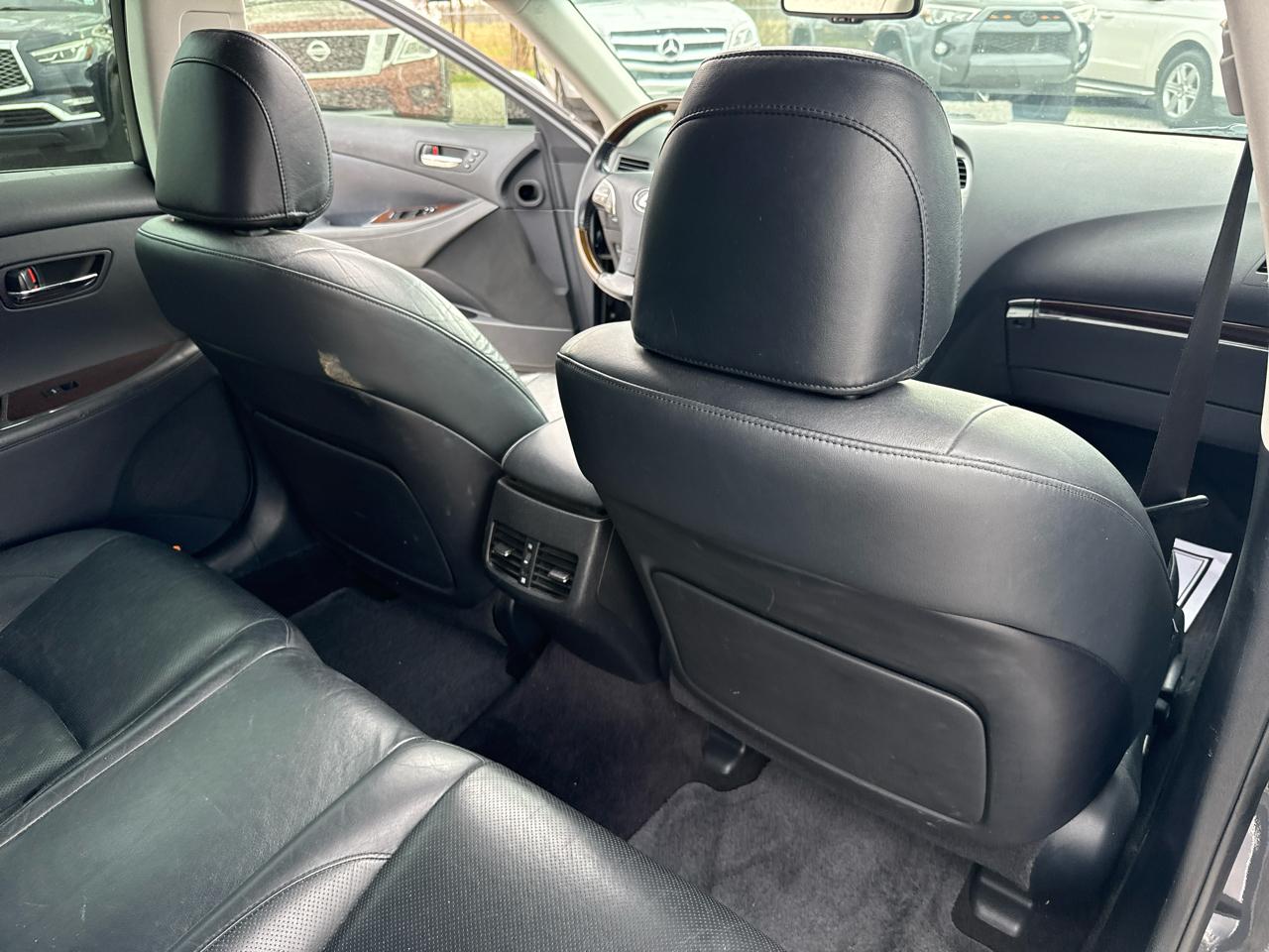 Lexus ES 350 Sedan 2010