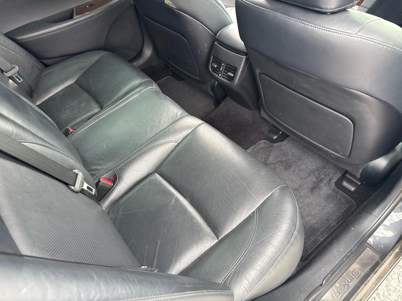 Lexus ES 350 Sedan 2010