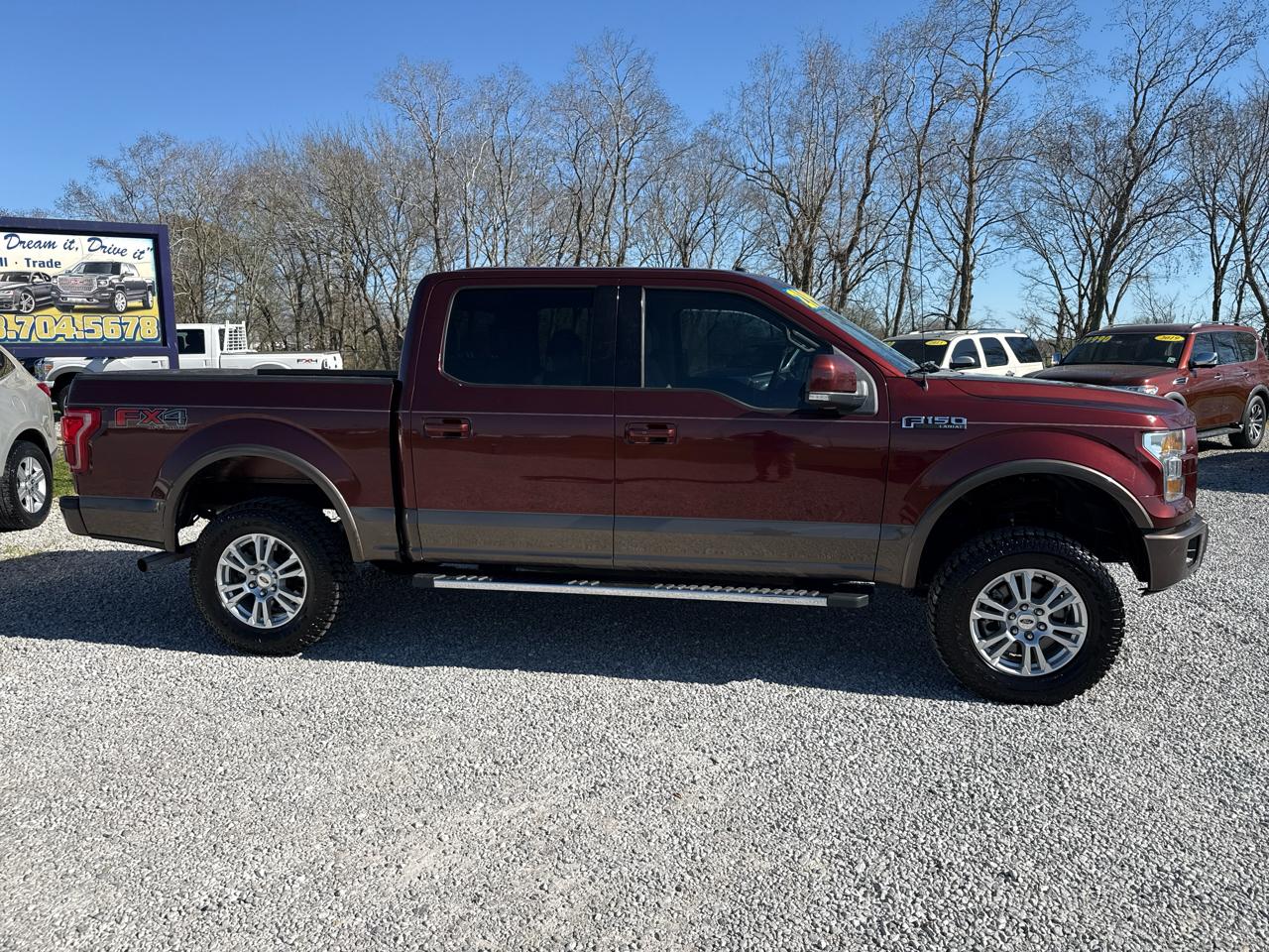 Ford F-150 4WD SuperCrew 145" Lariat 2015