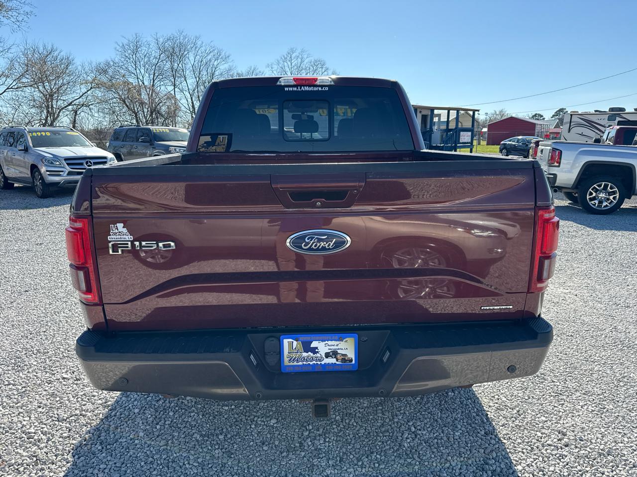 Ford F-150 4WD SuperCrew 145" Lariat 2015