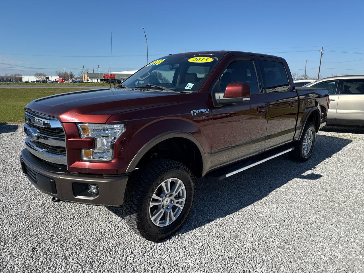 Ford F-150 4WD SuperCrew 145" Lariat 2015