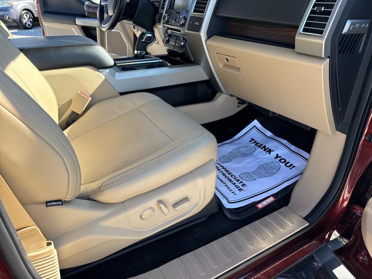 Ford F-150 4WD SuperCrew 145" Lariat 2015