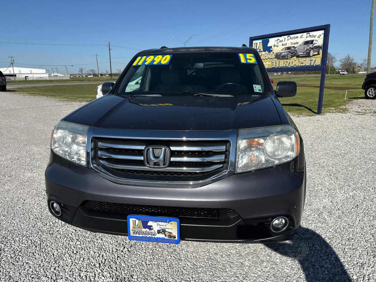 Honda Pilot Touring 2WD 5-Spd AT with DVD 2015