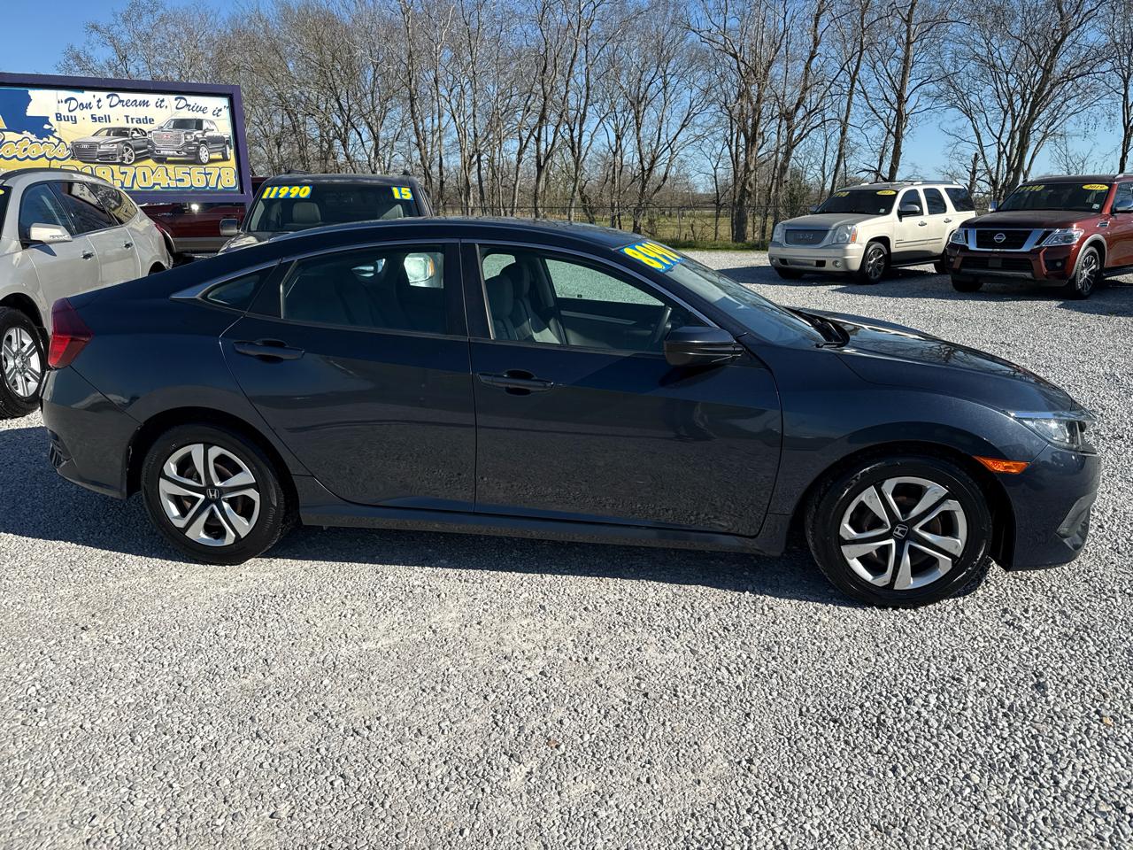 Honda Civic 4dr Sdn LX Auto 2017