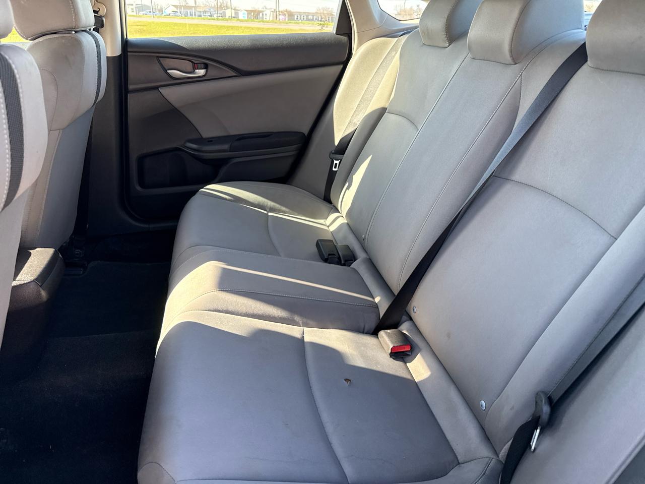 Honda Civic 4dr Sdn LX Auto 2017