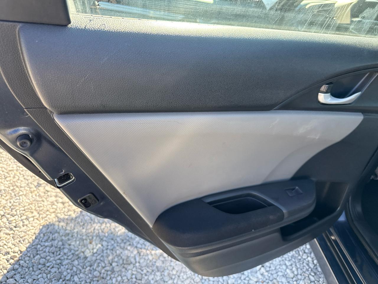 Honda Civic 4dr Sdn LX Auto 2017