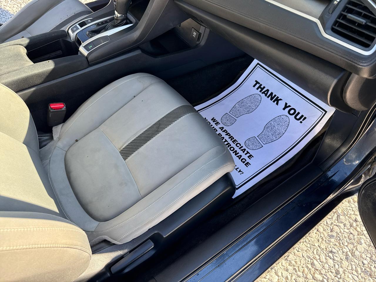 Honda Civic 4dr Sdn LX Auto 2017