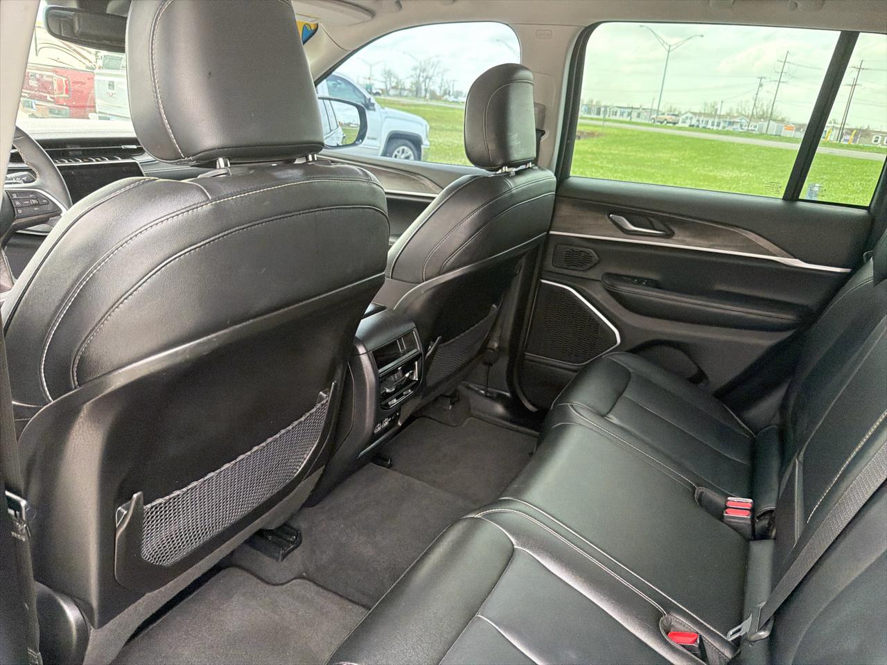 Jeep Grand Cherokee Limited 4WD 2023