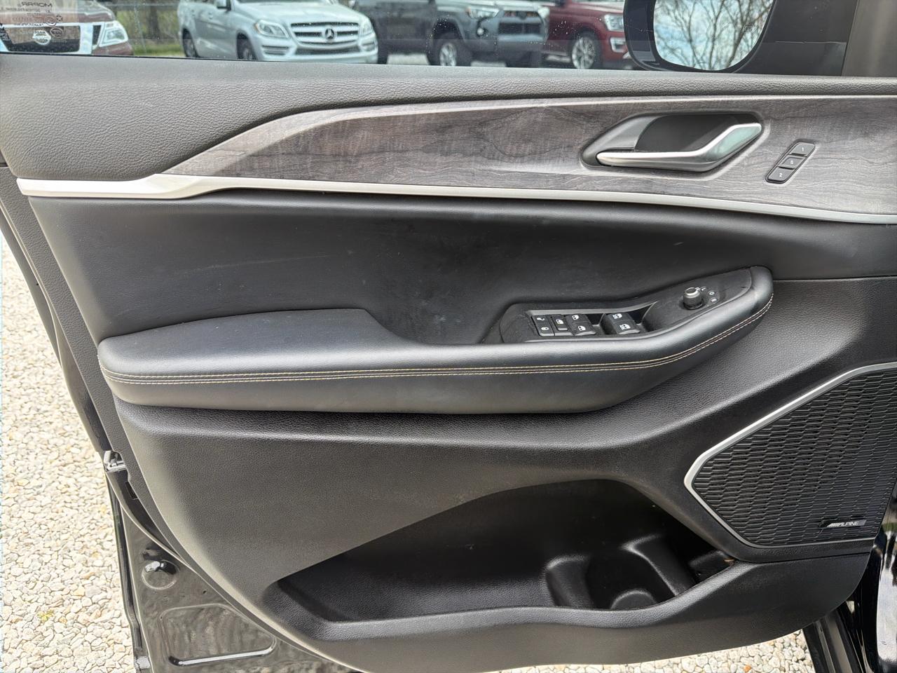 Jeep Grand Cherokee Limited 4WD 2023