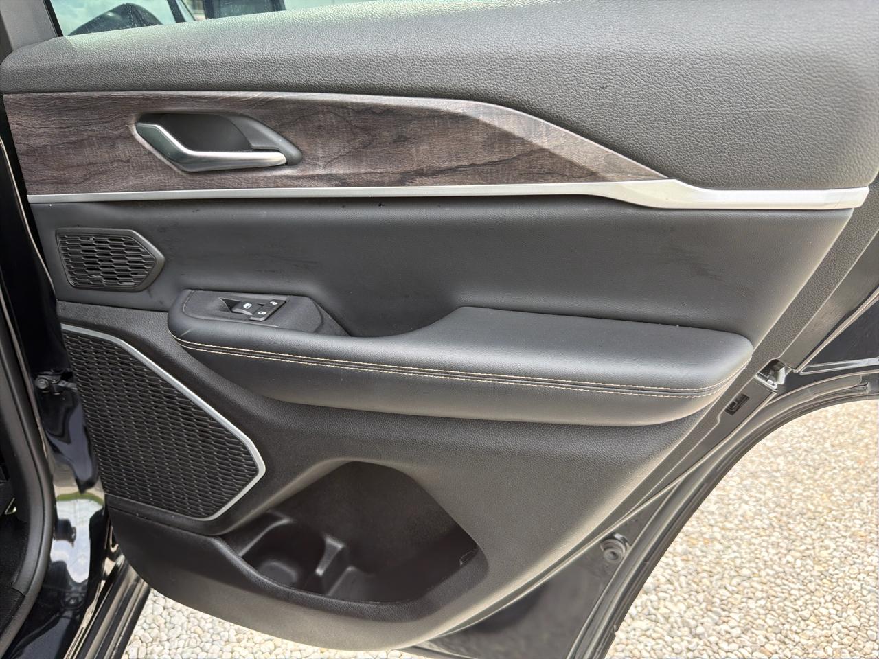 Jeep Grand Cherokee Limited 4WD 2023