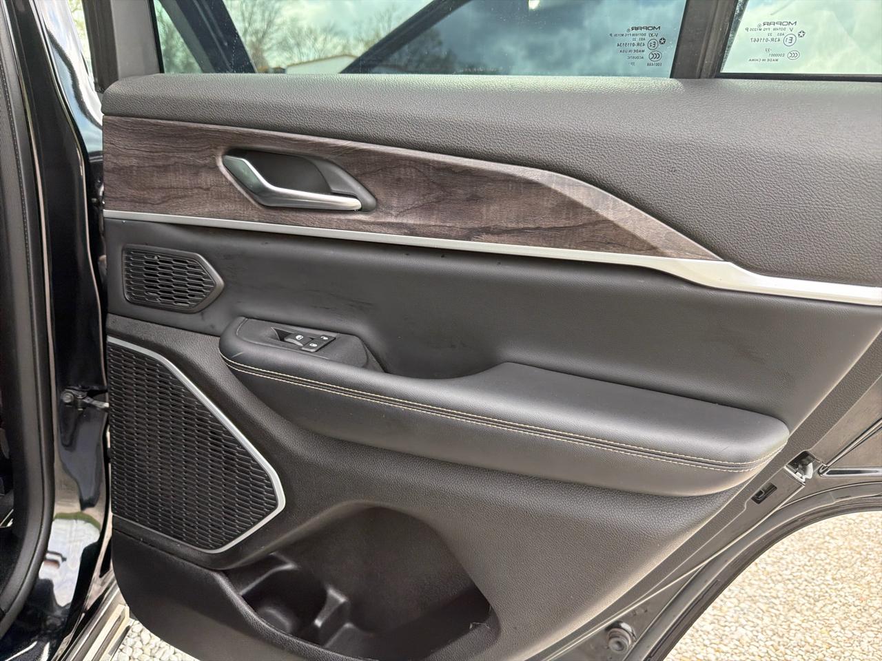 Jeep Grand Cherokee Limited 4WD 2023