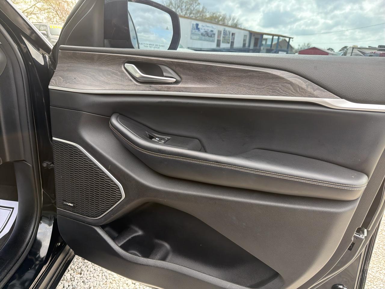 Jeep Grand Cherokee Limited 4WD 2023