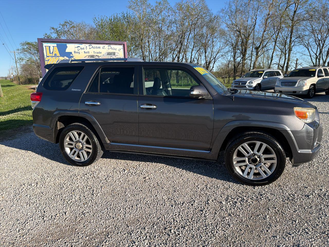 Toyota 4Runner SR5 2WD 2012