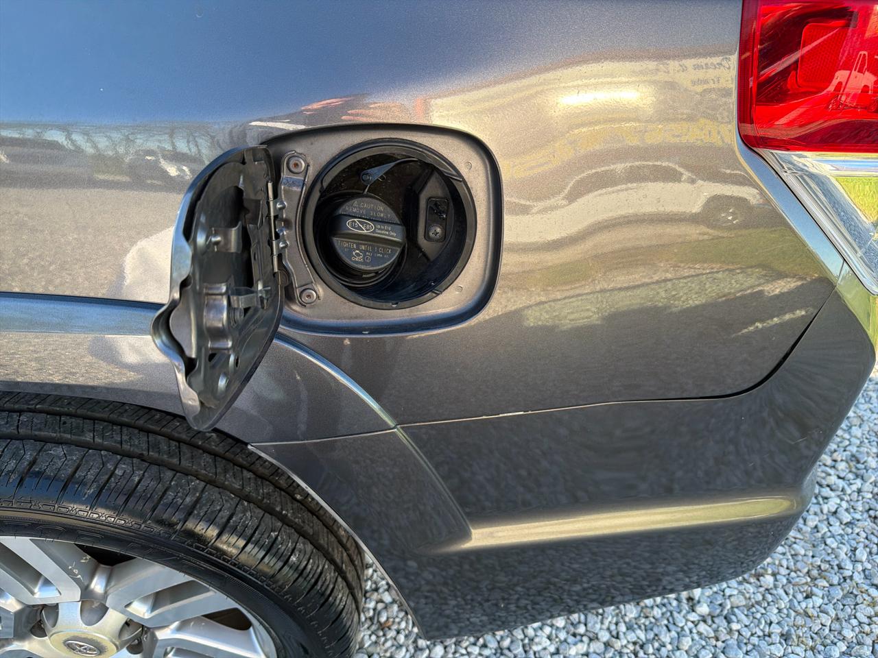 Toyota 4Runner SR5 2WD 2012