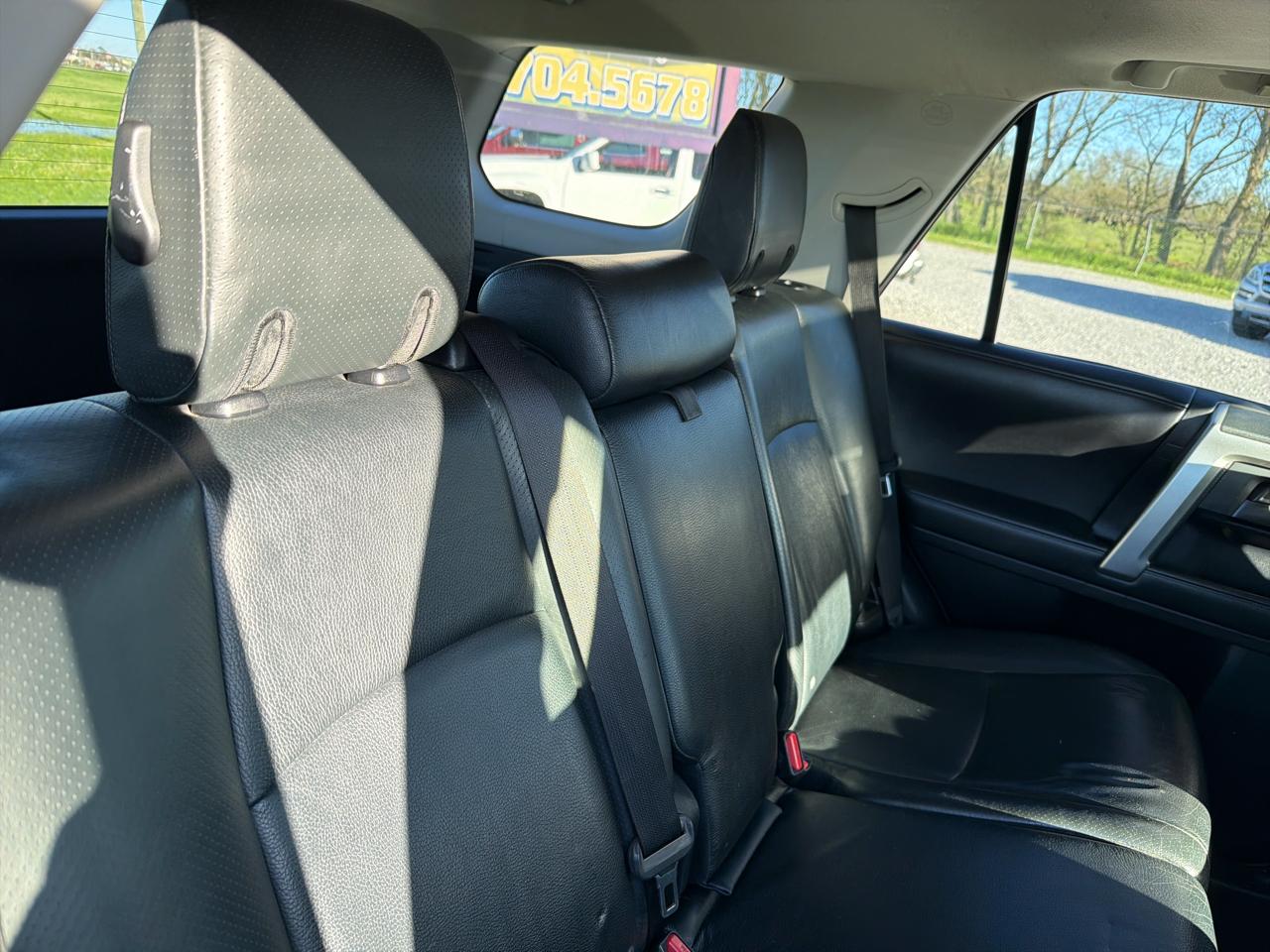 Toyota 4Runner SR5 2WD 2012