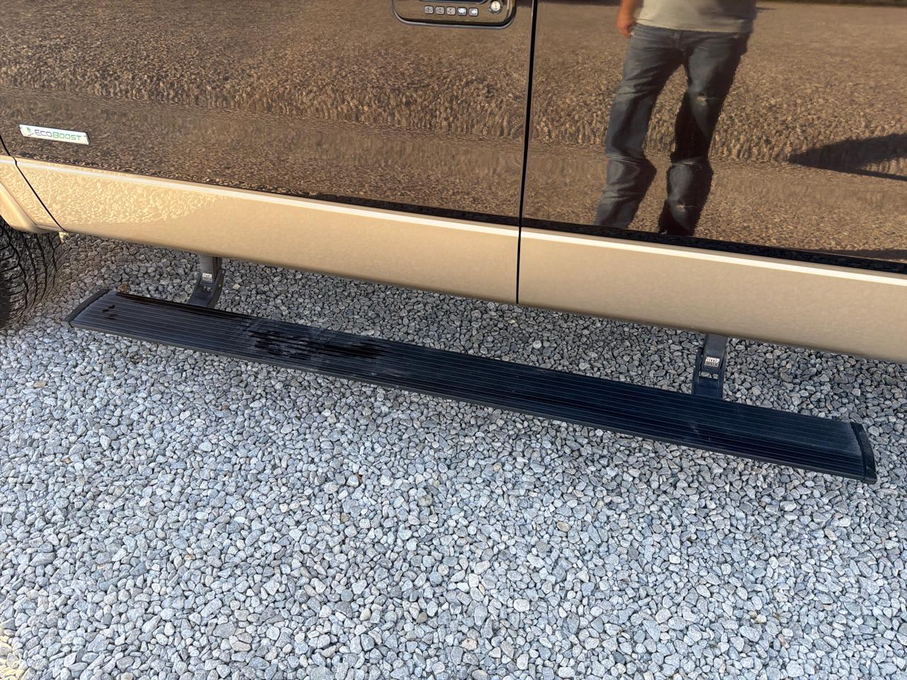 Ford F-150 4WD SuperCrew 139" Lariat 2013