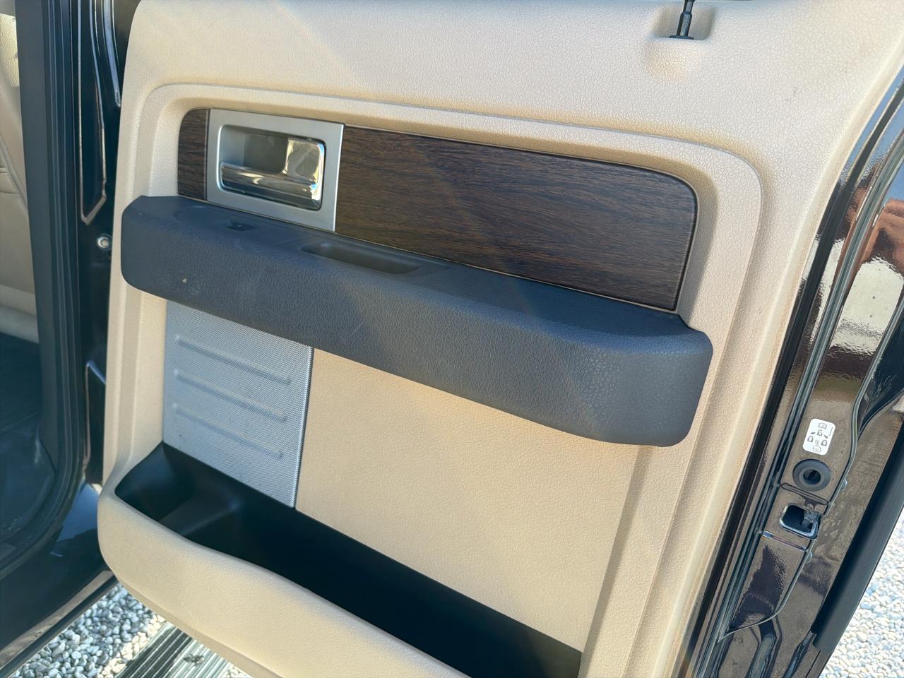 Ford F-150 4WD SuperCrew 139" Lariat 2013