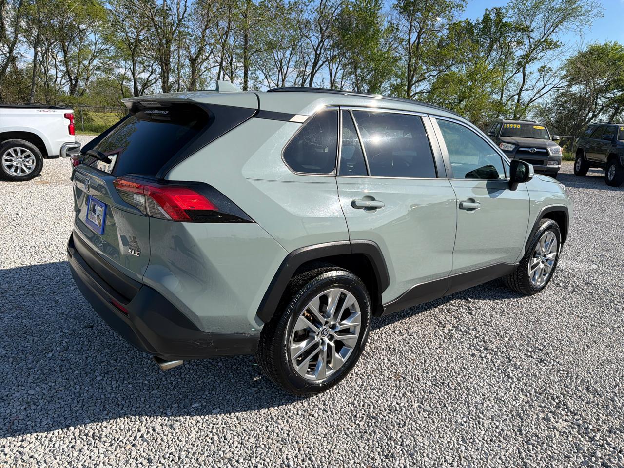 Toyota RAV4 XLE Premium 2020