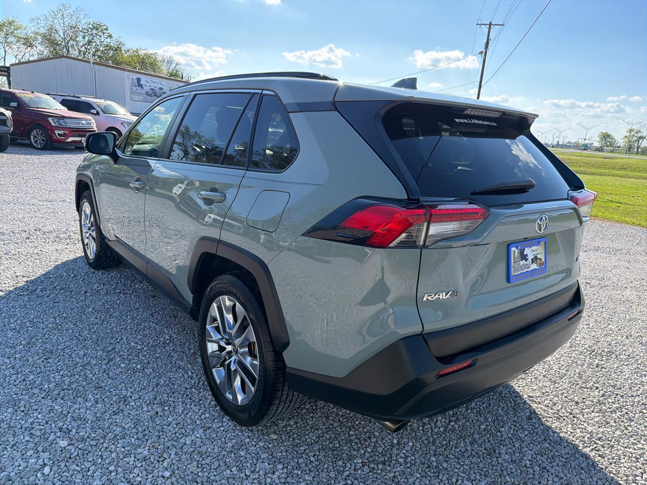 Toyota RAV4 XLE Premium 2020