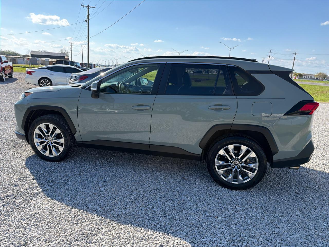 Toyota RAV4 XLE Premium 2020