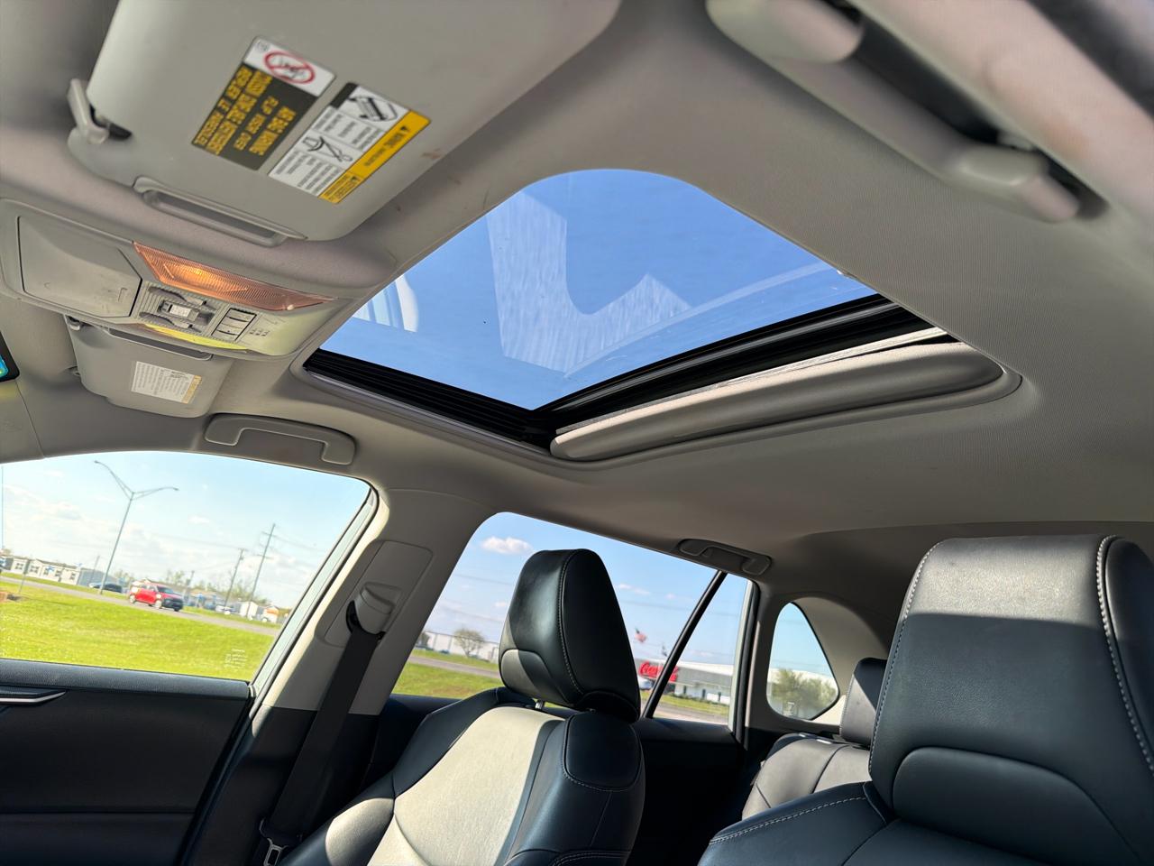 Toyota RAV4 XLE Premium 2020