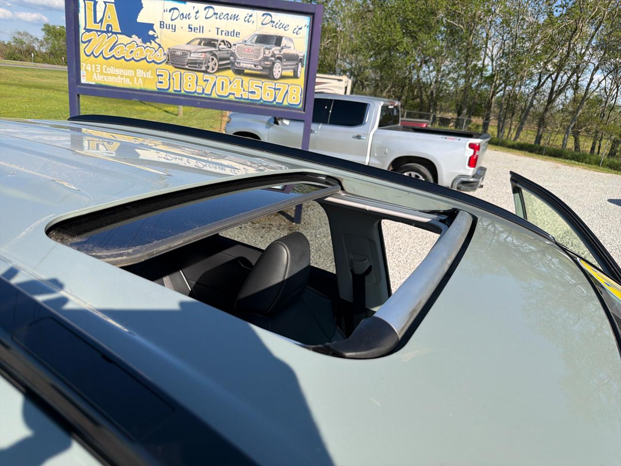 Toyota RAV4 XLE Premium 2020