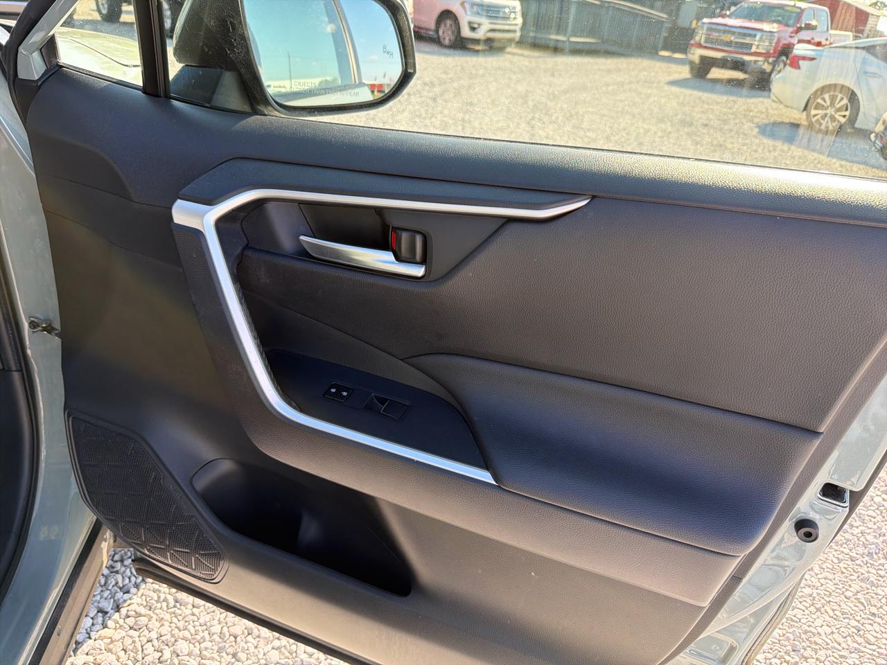 Toyota RAV4 XLE Premium 2020