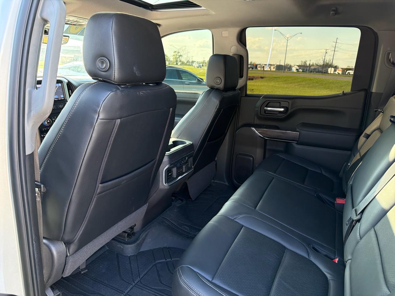 Chevrolet Silverado 1500 4WD Crew Cab 157" LTZ 2021